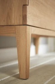 Design-Möbelfüsse Eiche massiv