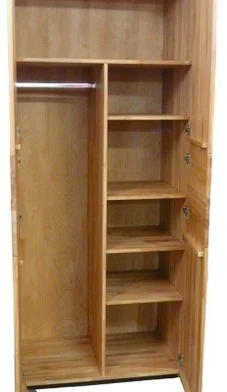 Kleiderschrank Kernbuche Innen 1