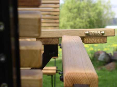 Robinienholz-Gartenbank-klappbar-ITER®