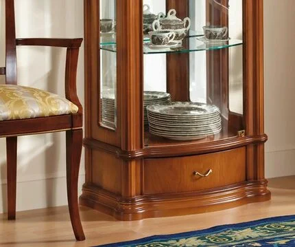 Sammlervitrine Details-klassisch Kirschbaum