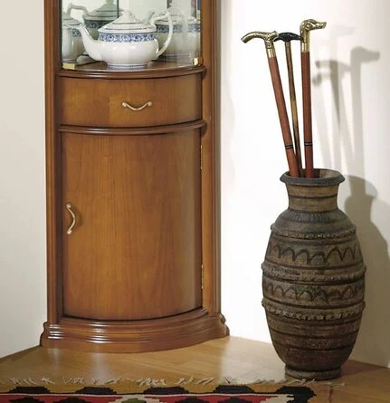Eckvitrine Kirschholz, LED Beleuchtung Vitrine, halbrunde Vitrine