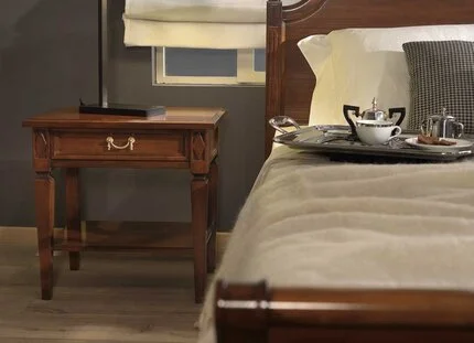 SELVA-feines Schlafzimmer - KIRSCHBAUM