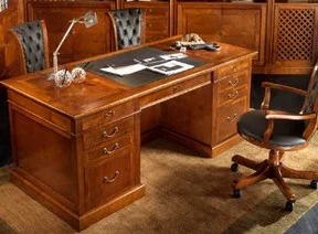 Schreibtisch-massiv-Kirschholz