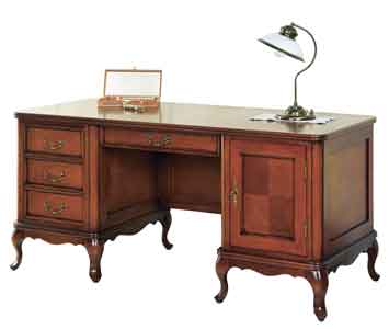 klassischer Schreibtisch | hochwertige Büromöbel